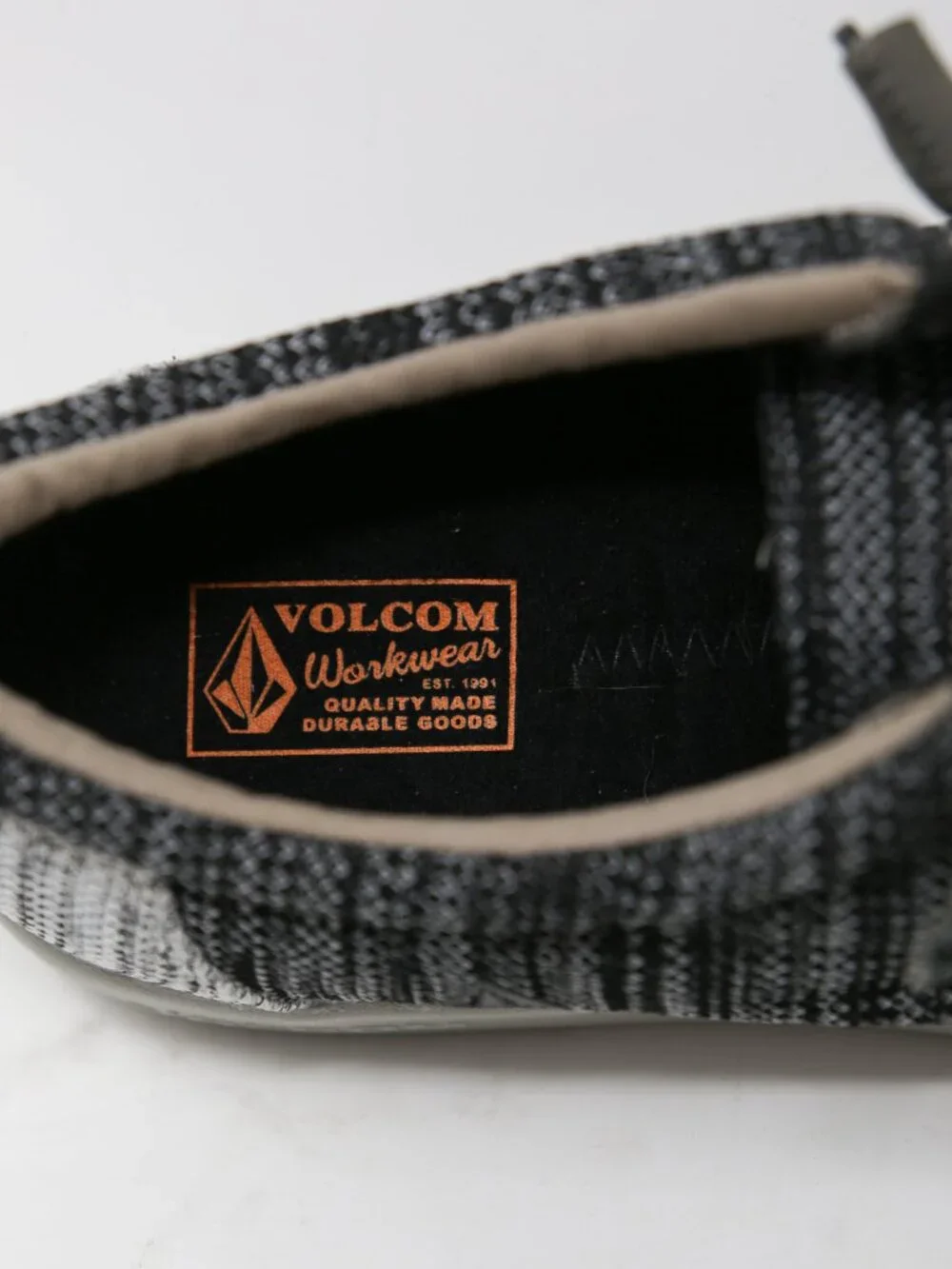 Volcom Chill Work Sneakers Men's Static Slip On Composite Toe Shoes 11.5 WIDE